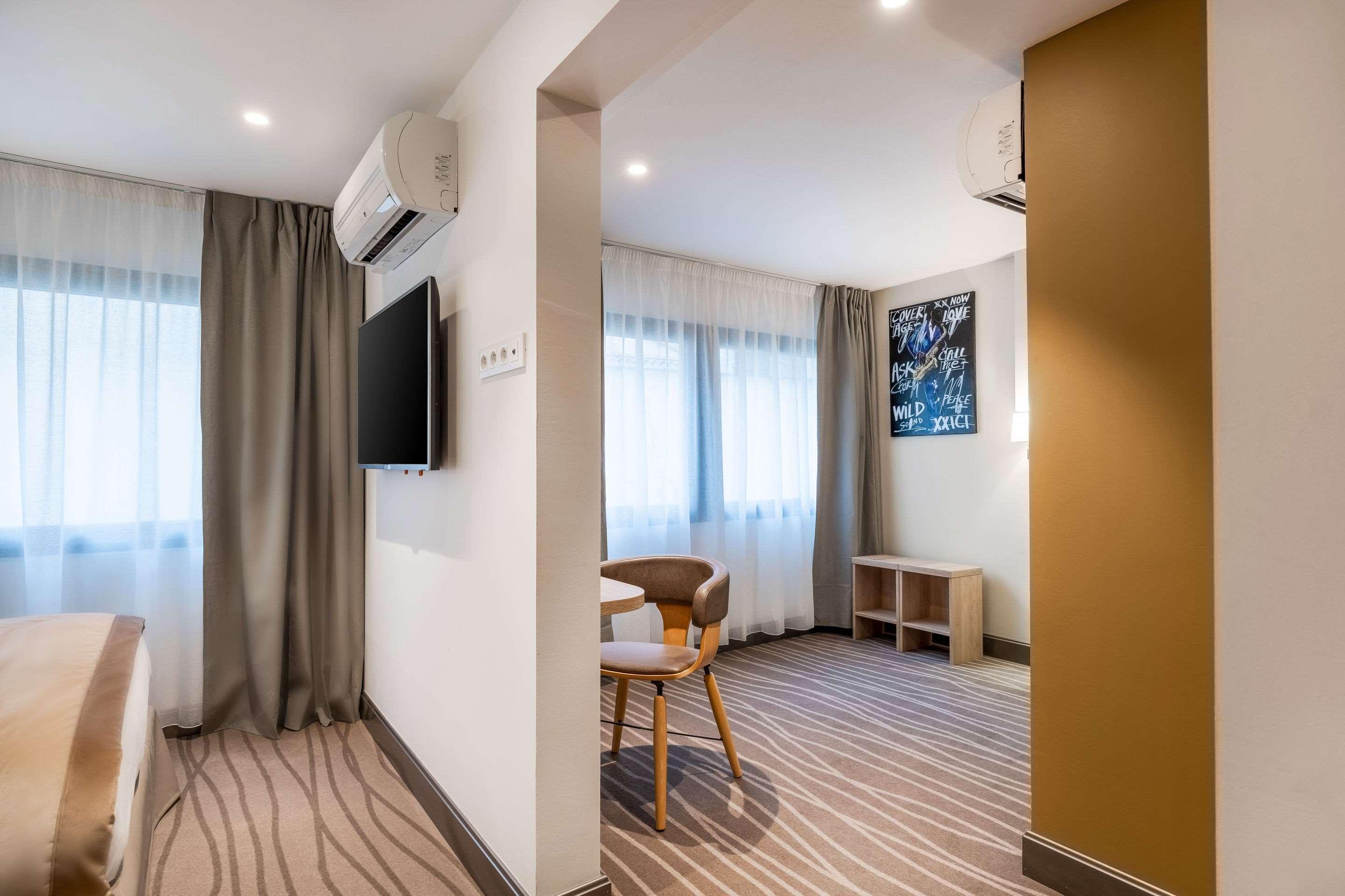 Quality Hotel Toulouse Centre Экстерьер фото